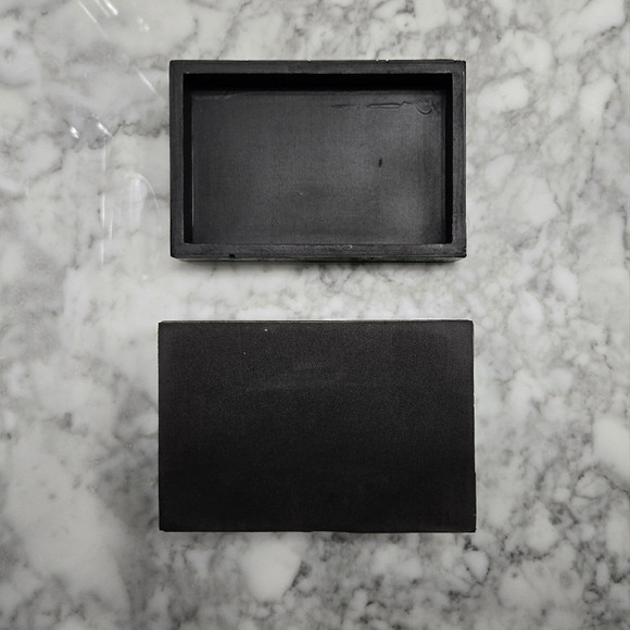 Green Computer Component - Picture 3 of 3